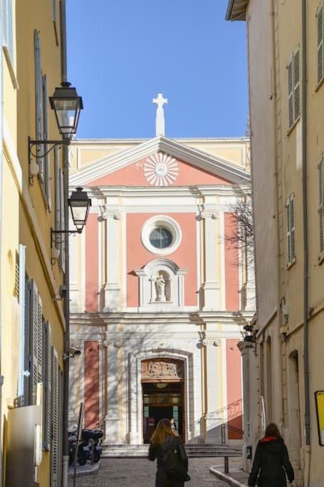 Ferienwohnung Old Town Antibes Superb New Flat, For 3, Ac, Wi-Fi Exterior foto