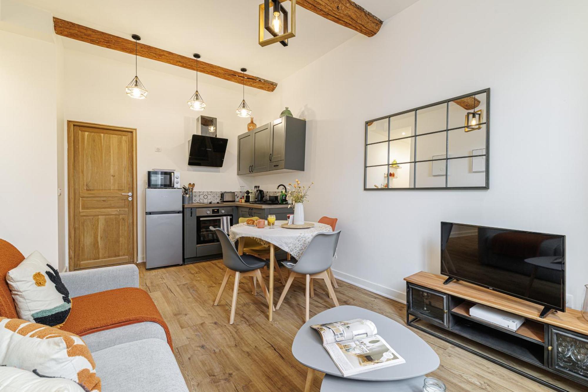 Ferienwohnung Old Town Antibes Superb New Flat, For 3, Ac, Wi-Fi Exterior foto